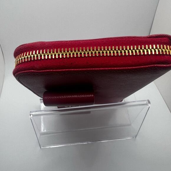 GUC Prada Saffiano Fiocco Peonia Wallet - Picture 4 of 11